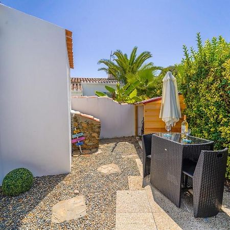 L'Ile D'Yeu, Vos Prochaines Vacances - Velos Inclus Port-Joinville 外观 照片